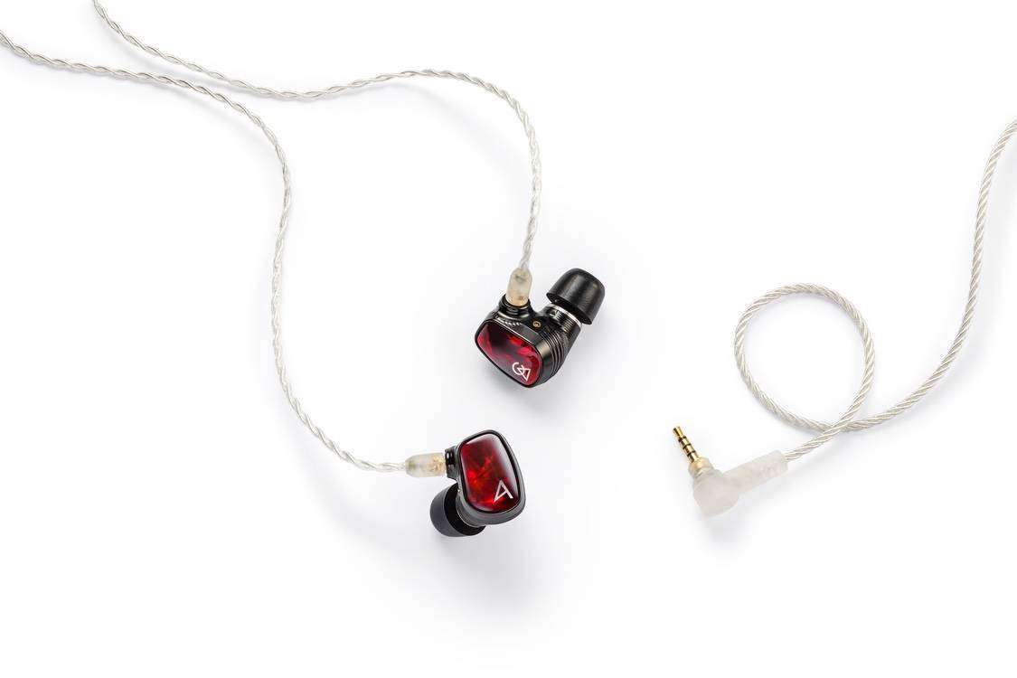 Astell&Kern AK Solaris X IEM (featured)