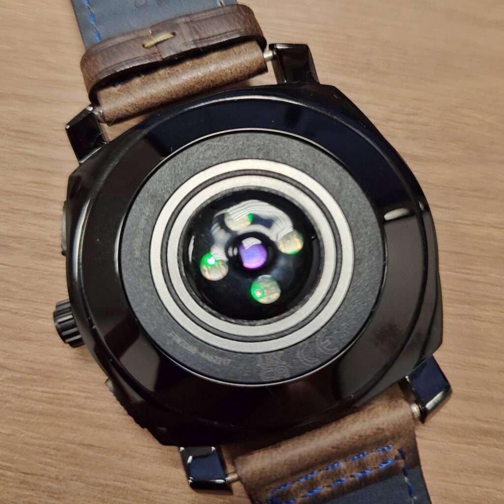 Fossil Gen 6 Hybrid smartwatch