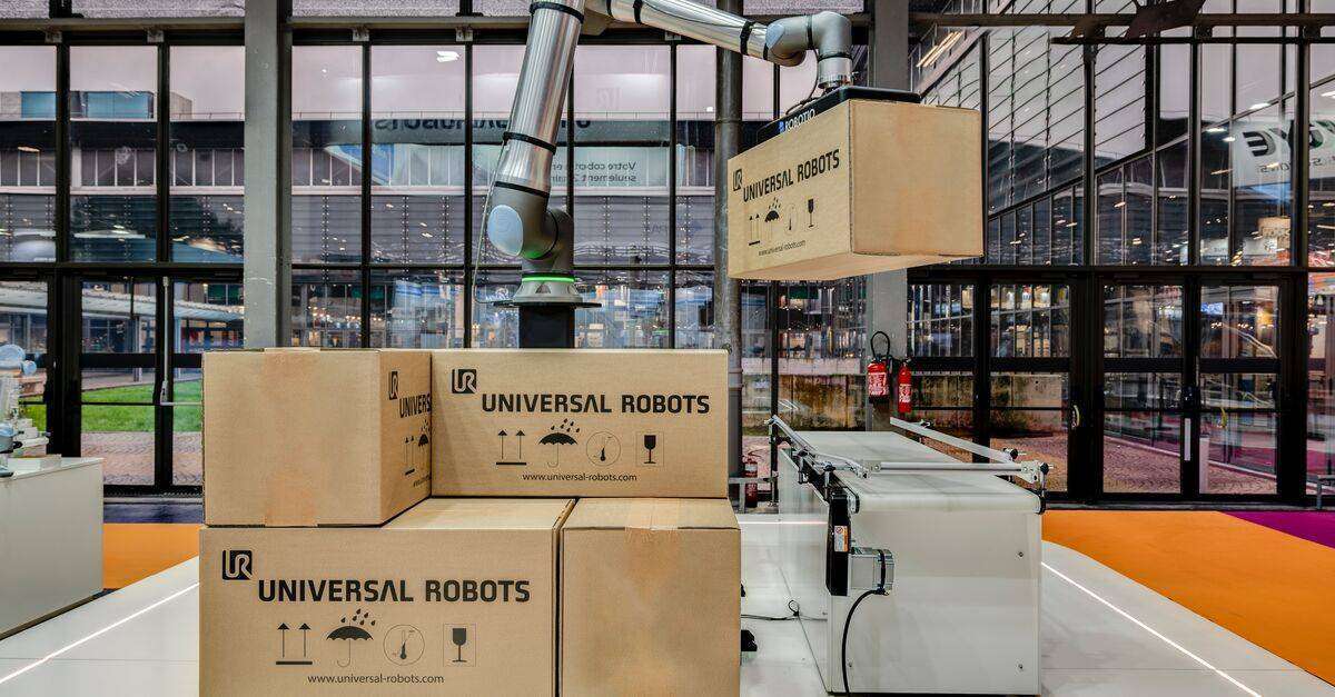 The UR20 is the first cobot in a new series from Universal Robots, which sees the cobot re-imagined, resigned and rebuilt from the ground up.